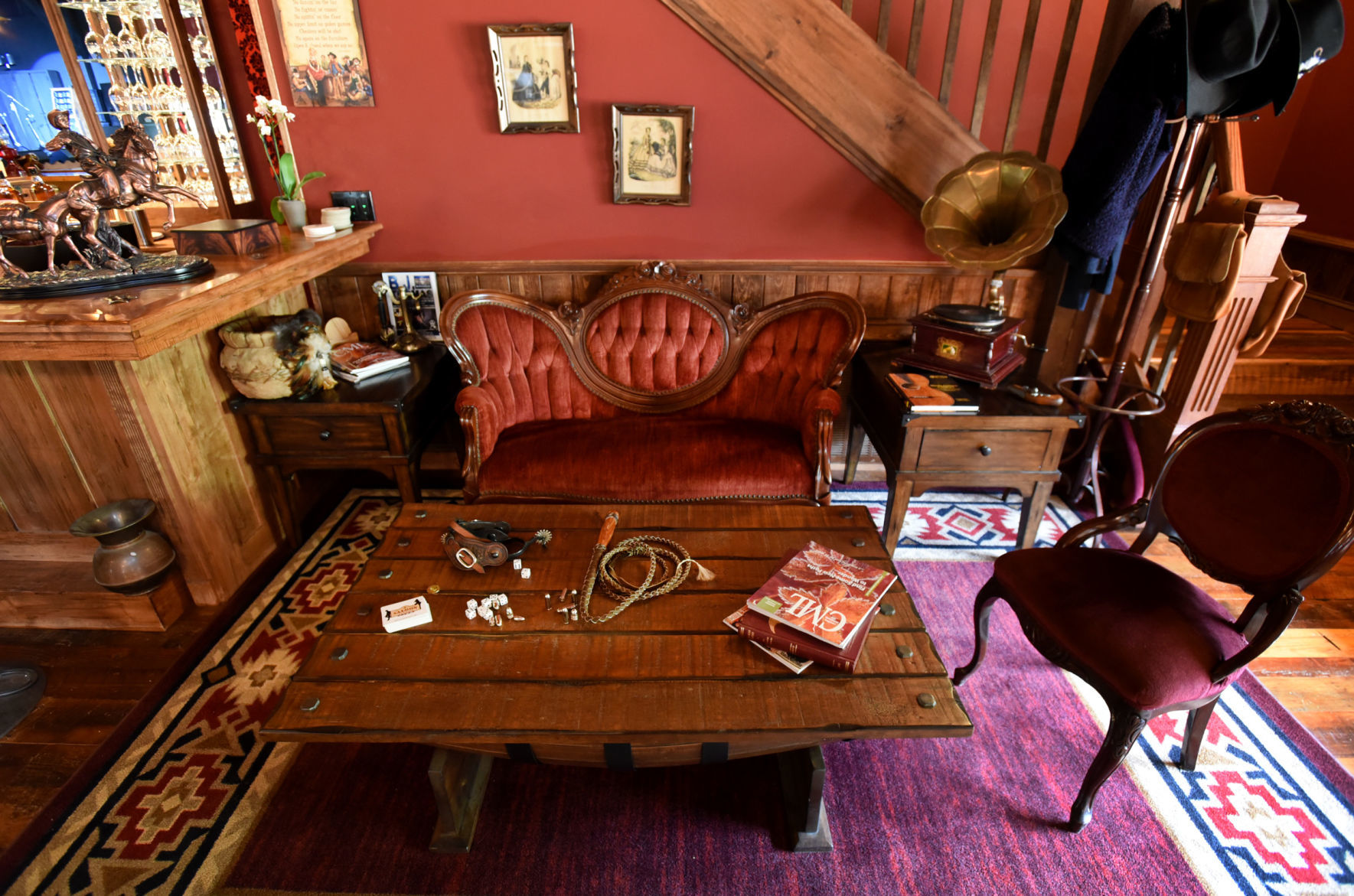 Saloon Studios